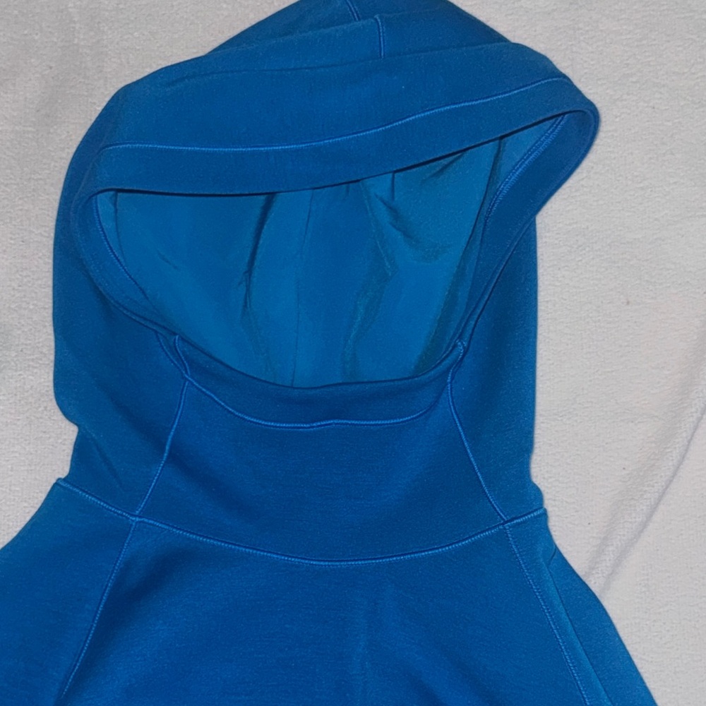 Lululemon AirWrap Modal Pullover Hoodie 4/Poolside - Picture 11 of 11